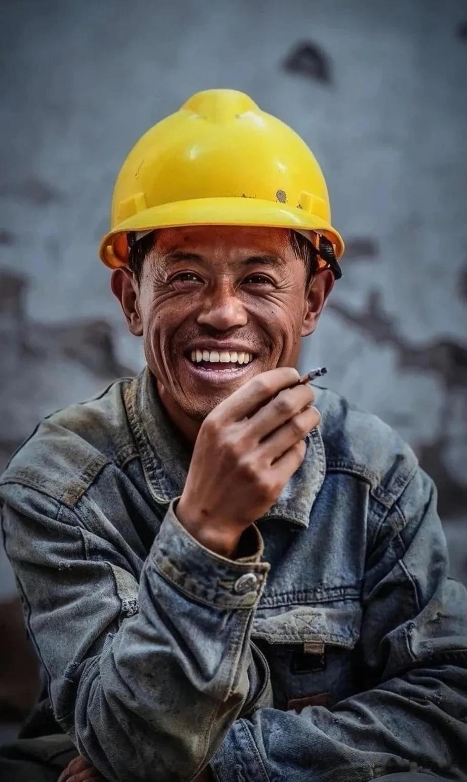 普通人的收入到底是多少？这个数据很多人不会相信:

1.月收入0元，吃老本的人约