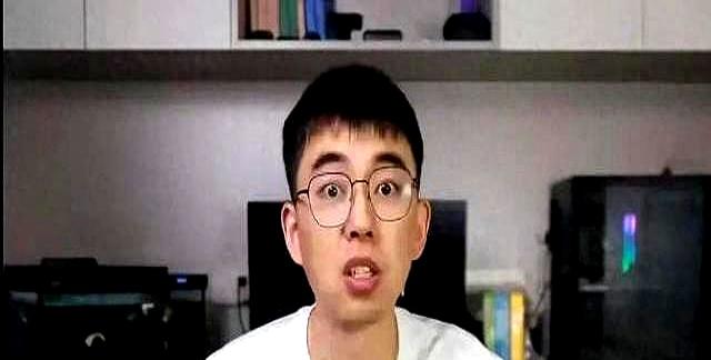 一条转发声明，怎么就把热搜直接顶上去了？
说白了，大家不是盯着她现在在哪上班，也