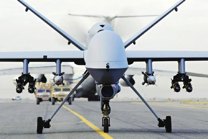 每天认识一件兵器 美国AGM-114“地狱火”空对地导弹长度：163厘米直径：1