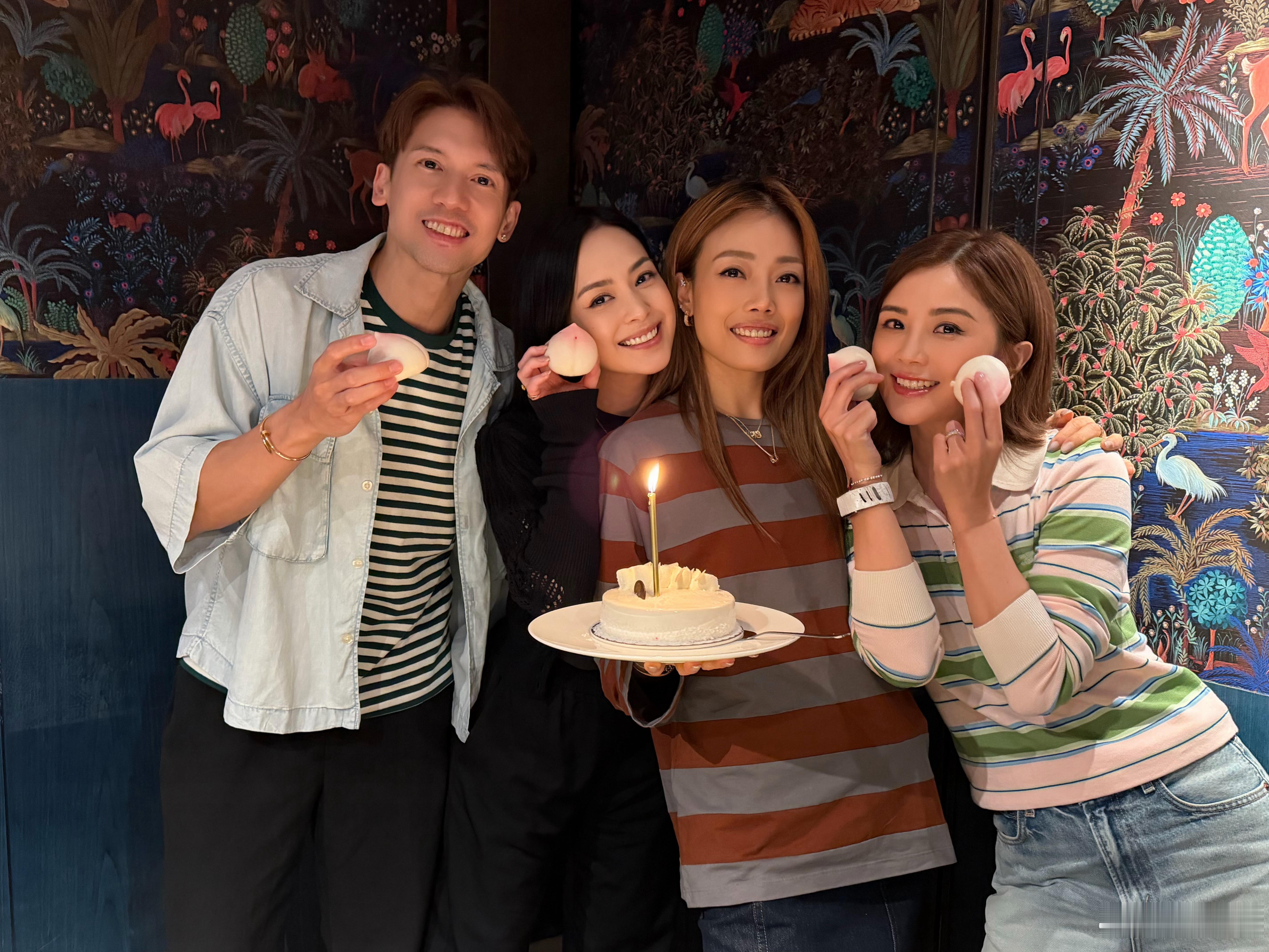 看得我很想哭吧这张图…！Joey生日快乐～🎂 