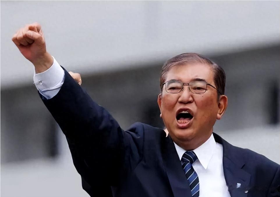 美日撕破脸前兆？日本想造核武，养虎为患的美国，只会比中国还急；

关于日本高官声