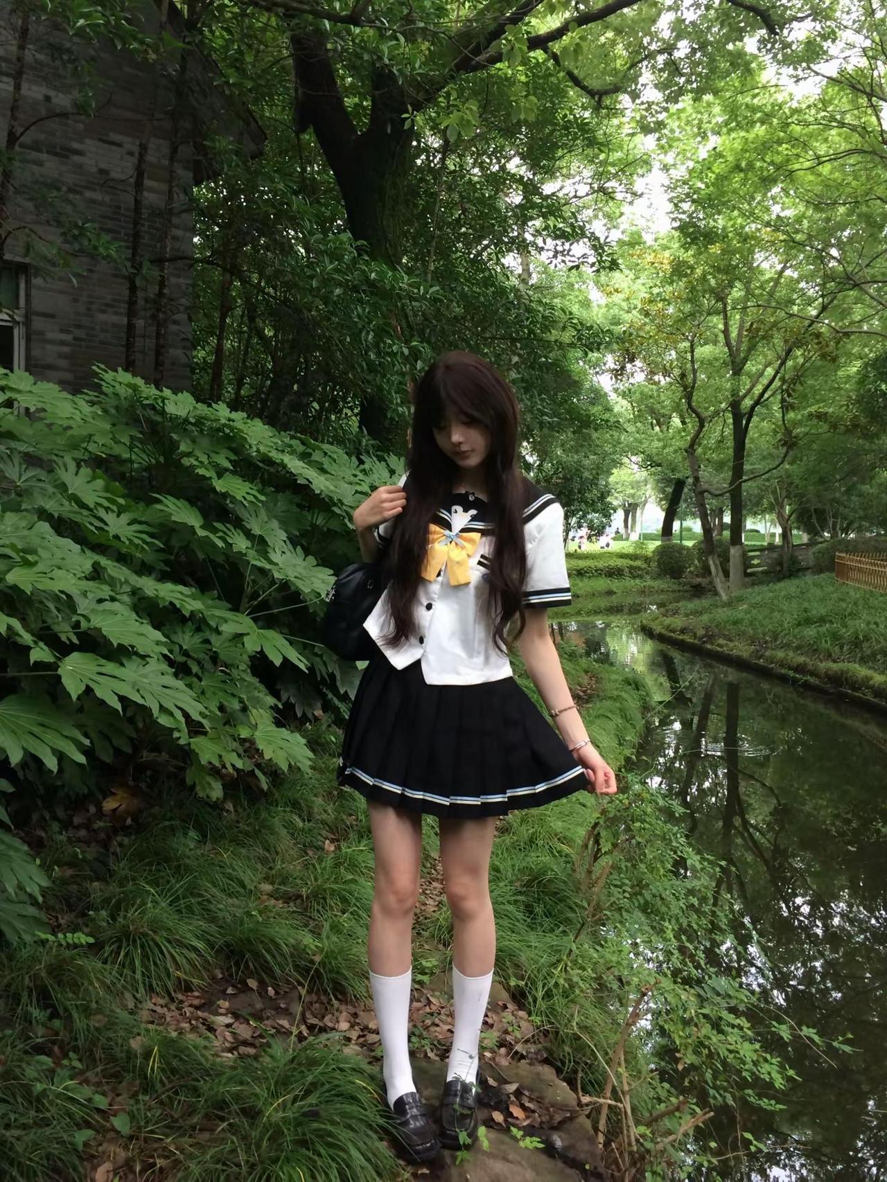 眼泪是迟来的雨季jk 梨筏信jk