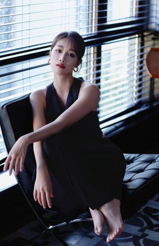 蓝盈莹 ，不出众但却很独特的明星～