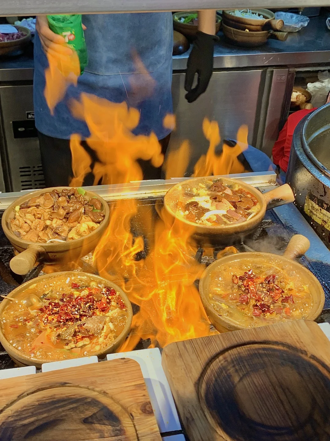 wok！冒火🔥的砂锅菜！谁懂这一口的含金量‼️