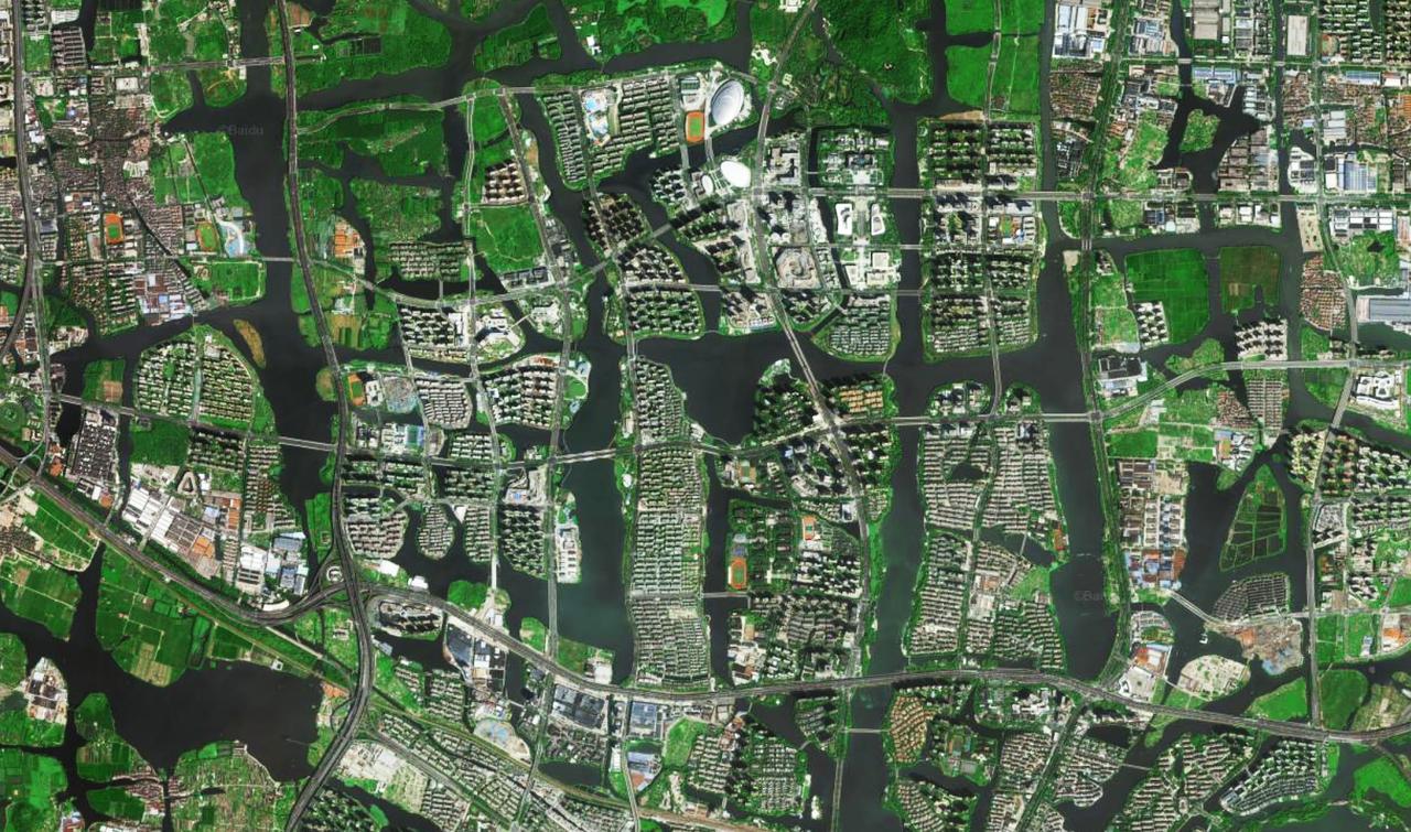 个人觉得，浙江绍兴这座城市，是最典型的江南水乡城市。看绍兴市区的卫星图，感觉这个