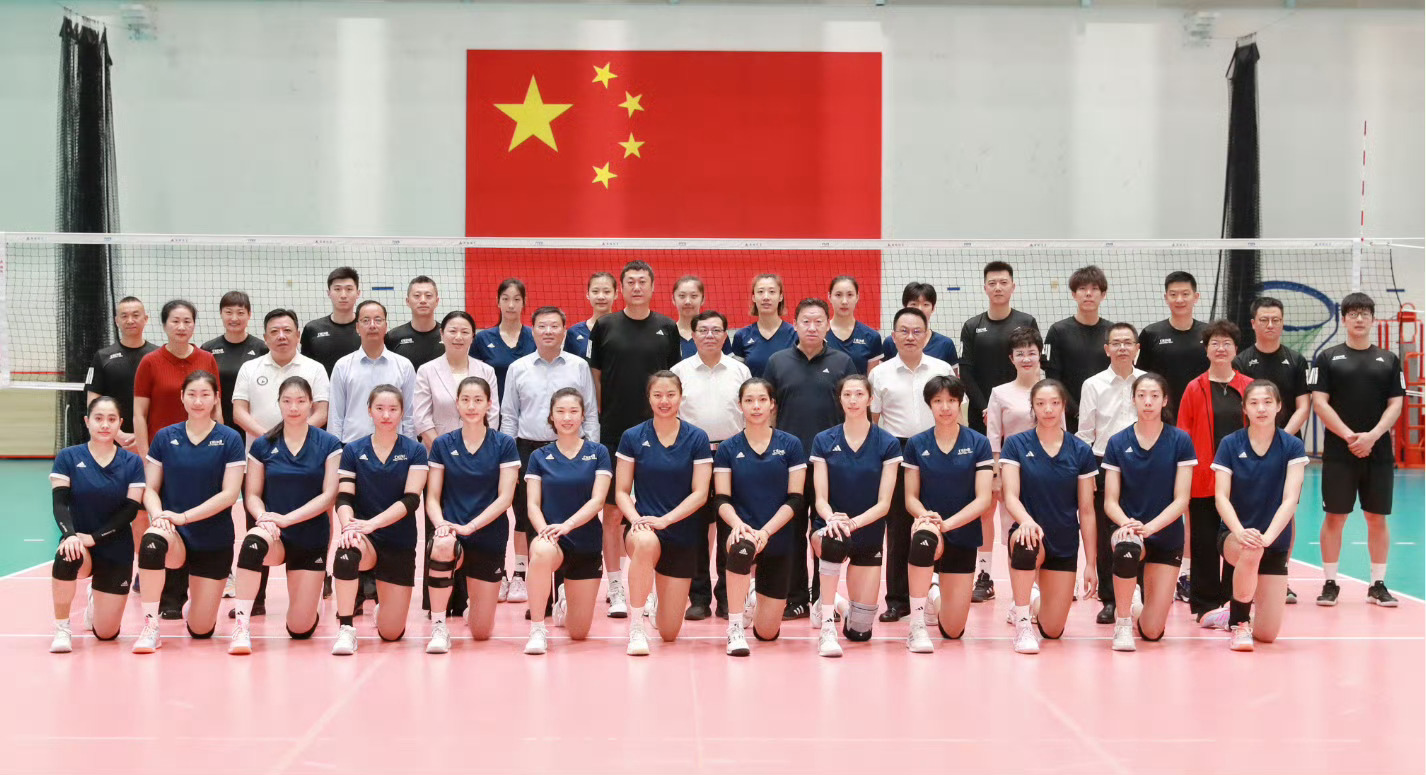 漳州集训大合影，中国女排19人备战中国女排排球中国女排