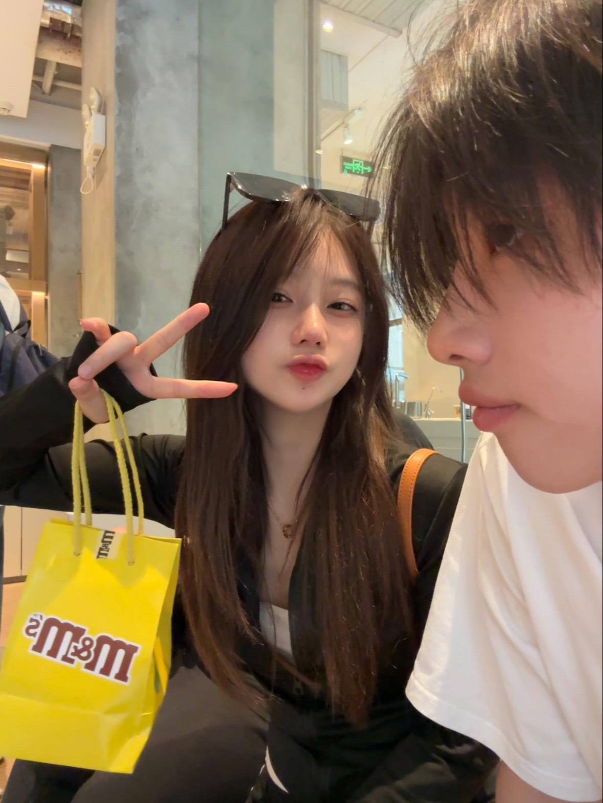 你闯进了我的镜头 我按下了永远