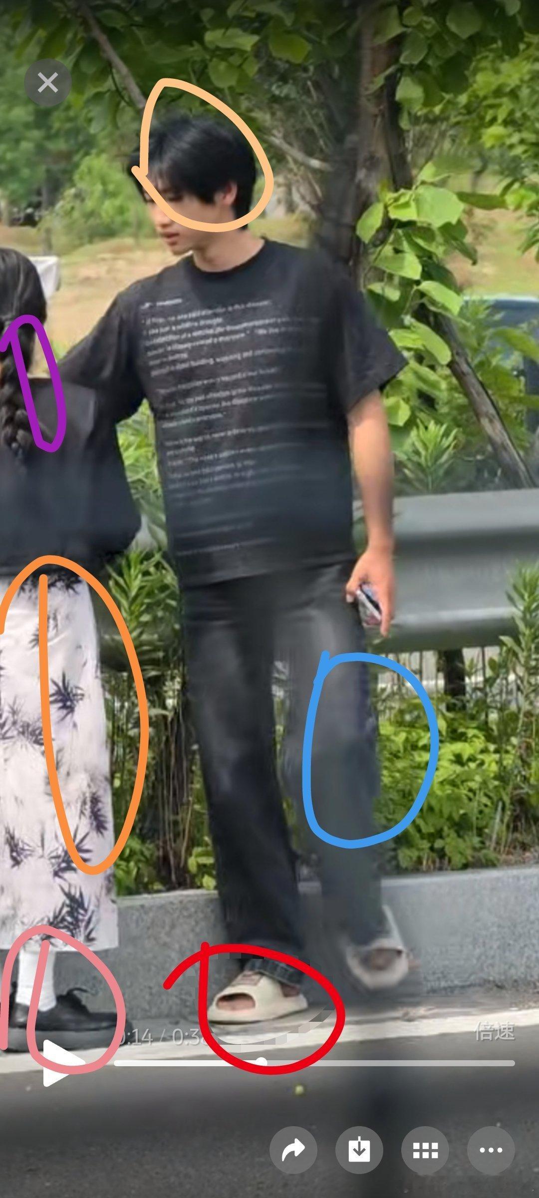 你说这是 2025 年的事故我相信，但你要说这是 1989 年的事故图我也信89