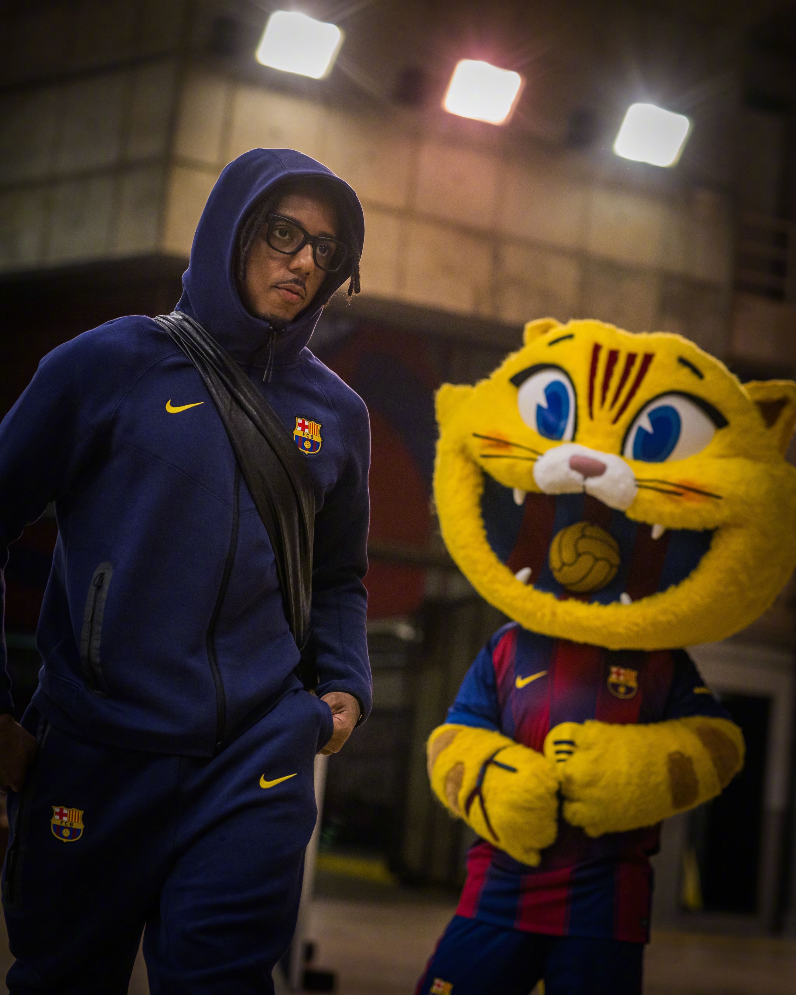👨严肃的表情里，藏着无限的斗志🔥巴萨[超话] 🔴🔵 ForçaBarça