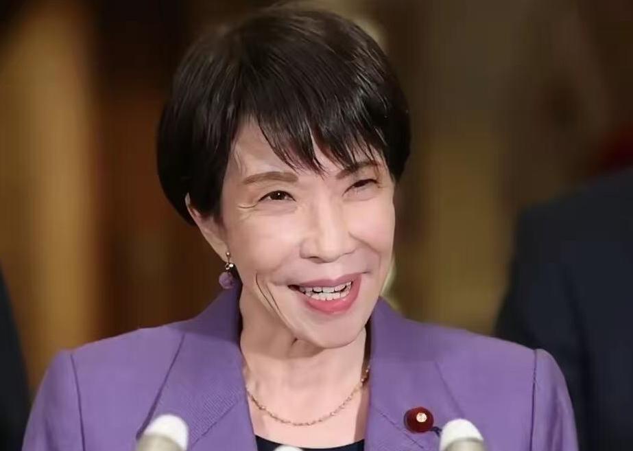 高市早苗怕啥来啥？中国27号公告发布，日本没等到中方的会面，等来了中方的制裁清单