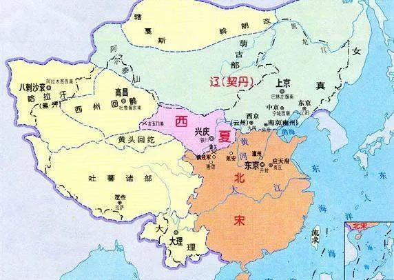 好多人说宋朝不行，其实宋朝在古代封建王朝里还算不错的，经济繁荣、思想、文化百花齐