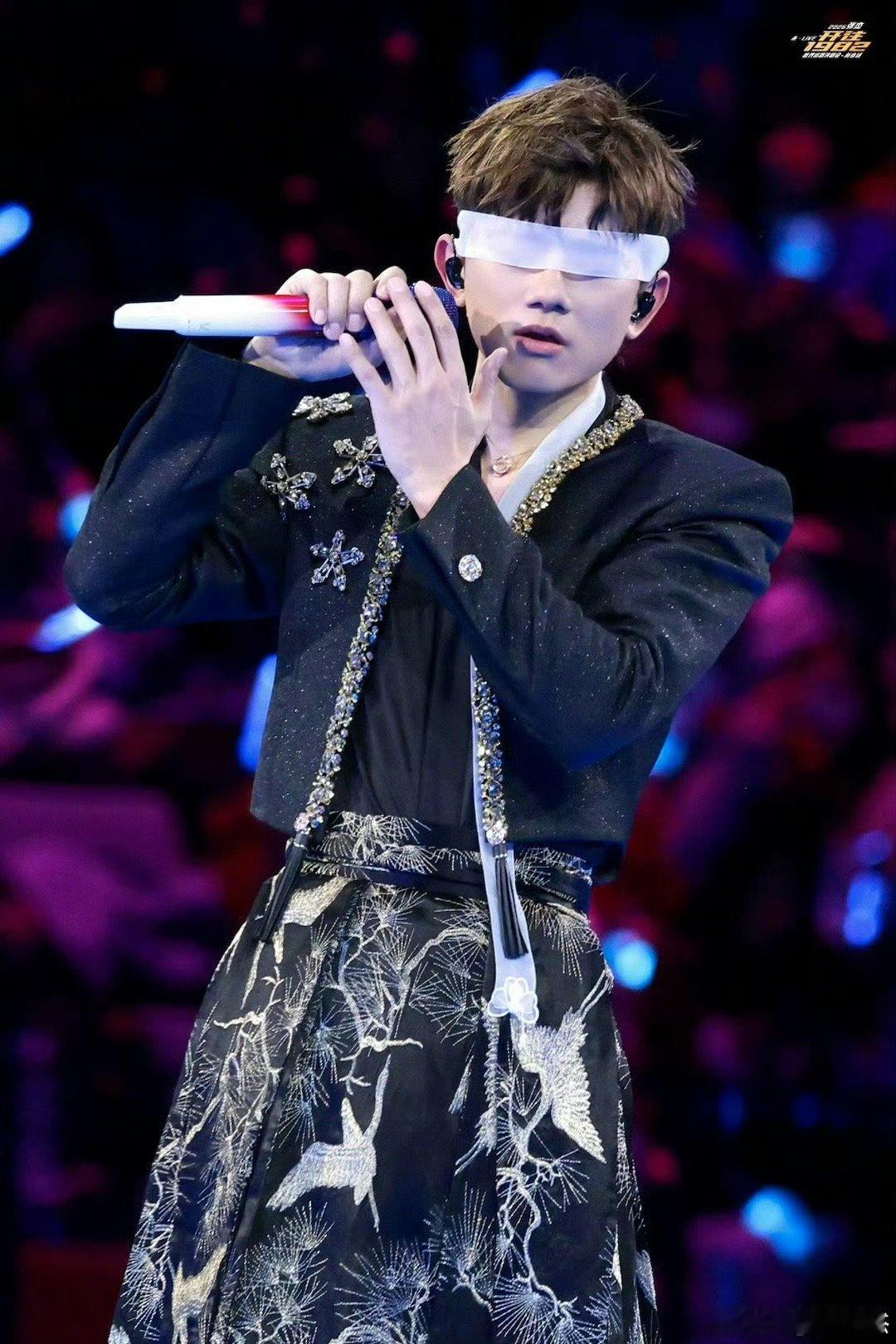 张杰演唱会九场高光回顾 张杰未LIVE巡回演唱会 九场巡演高光满满，坐等3.27