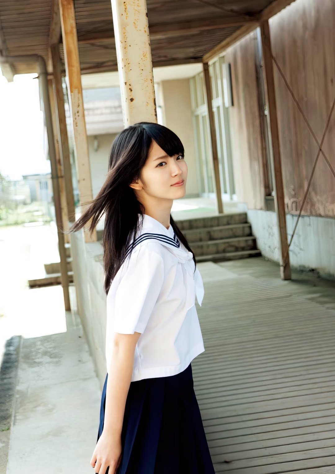 日娱新闻铃木爱理 铃木爱理 写真集《この風が好き》part2。 
