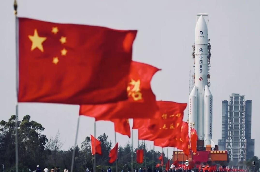 “嫦娥6号”团队荣获世界航天奖！
    国际宇航联合会设立该奖项的目的是表彰在