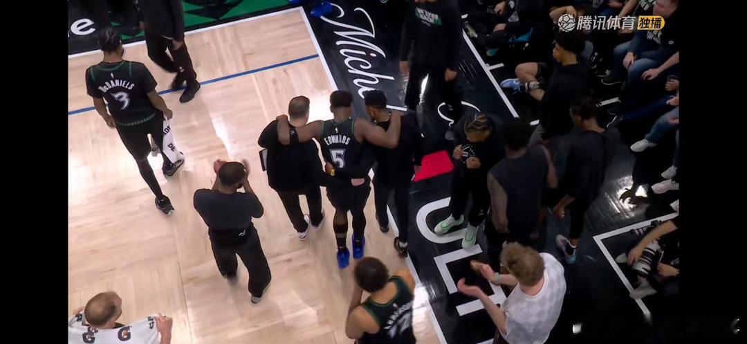 擦，这个季后赛，不要这样啊…… 