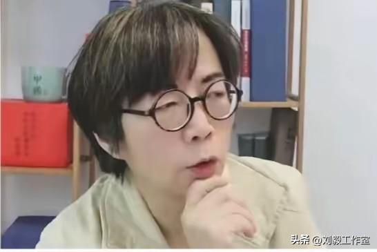 黄智贤怒批黄国昌“不要脸”！

岛内政坛再爆激烈论战，资深媒体人黄智贤在自己的网