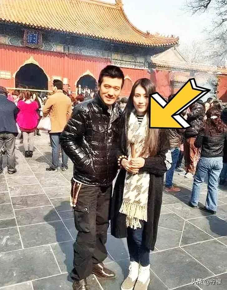 我的个老天爷呐！
我在北京雍和宫碰到了谁？看起来真的太惊艳了，叫人看得都移不开眼