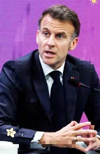 马克龙这次日韩之行放出的狠话，堪称国际舞台上的清醒发言。
 
他直言中美博弈下，