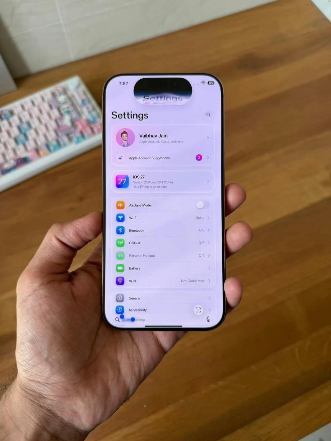 曝iPhone18无缘iOS27两大功能 无缘不无缘我不知道，但就算新机发布，搭