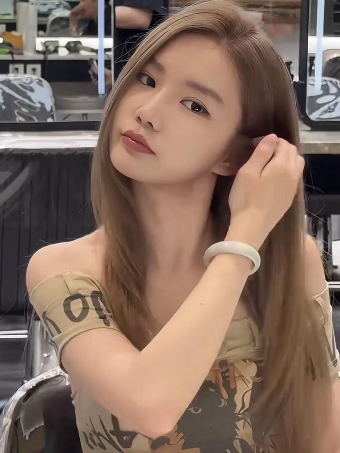 这个发色即将回归！（为什么会给我推这个词条