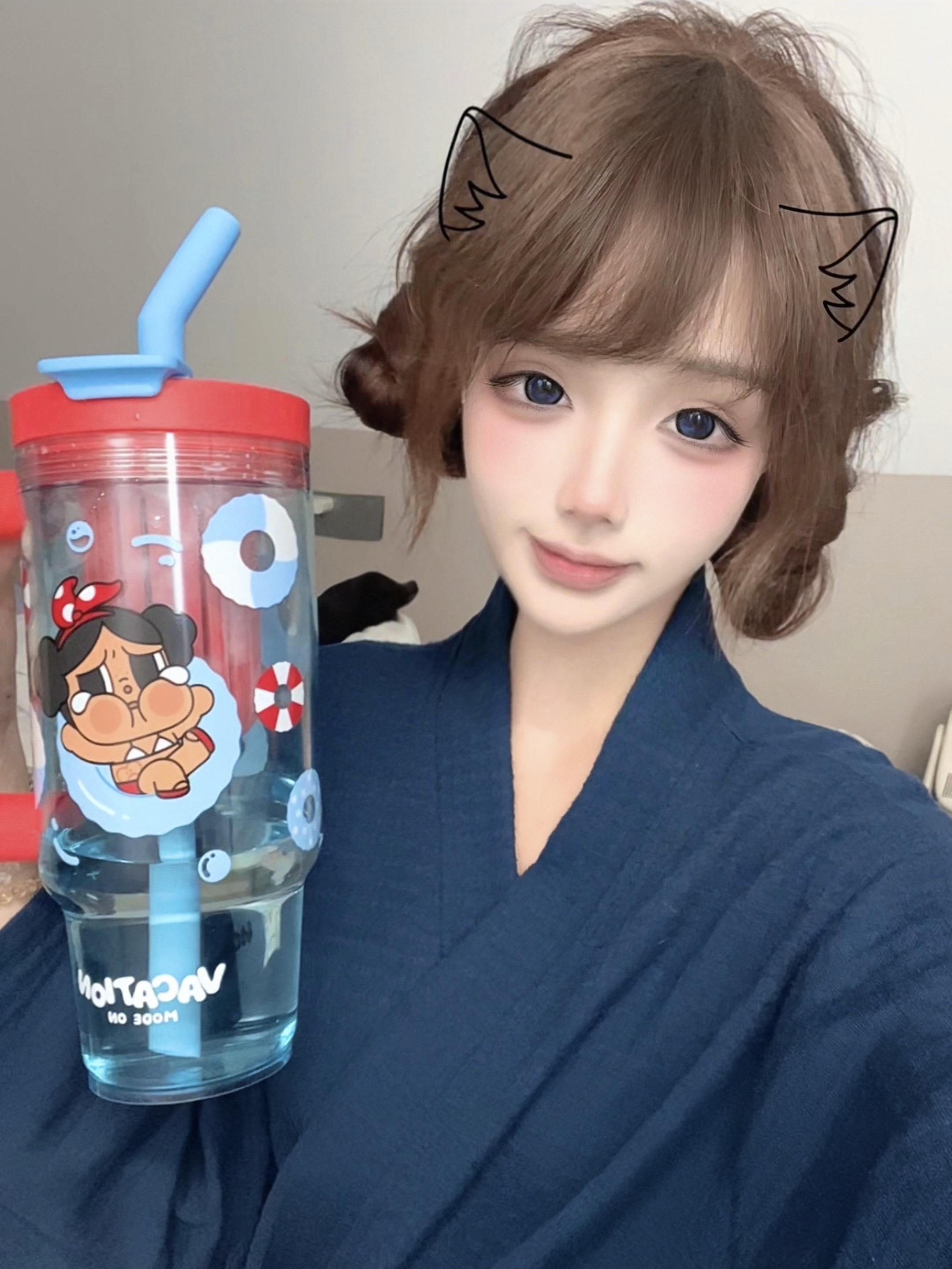 我性格实在恶劣 但胜在长得太萌