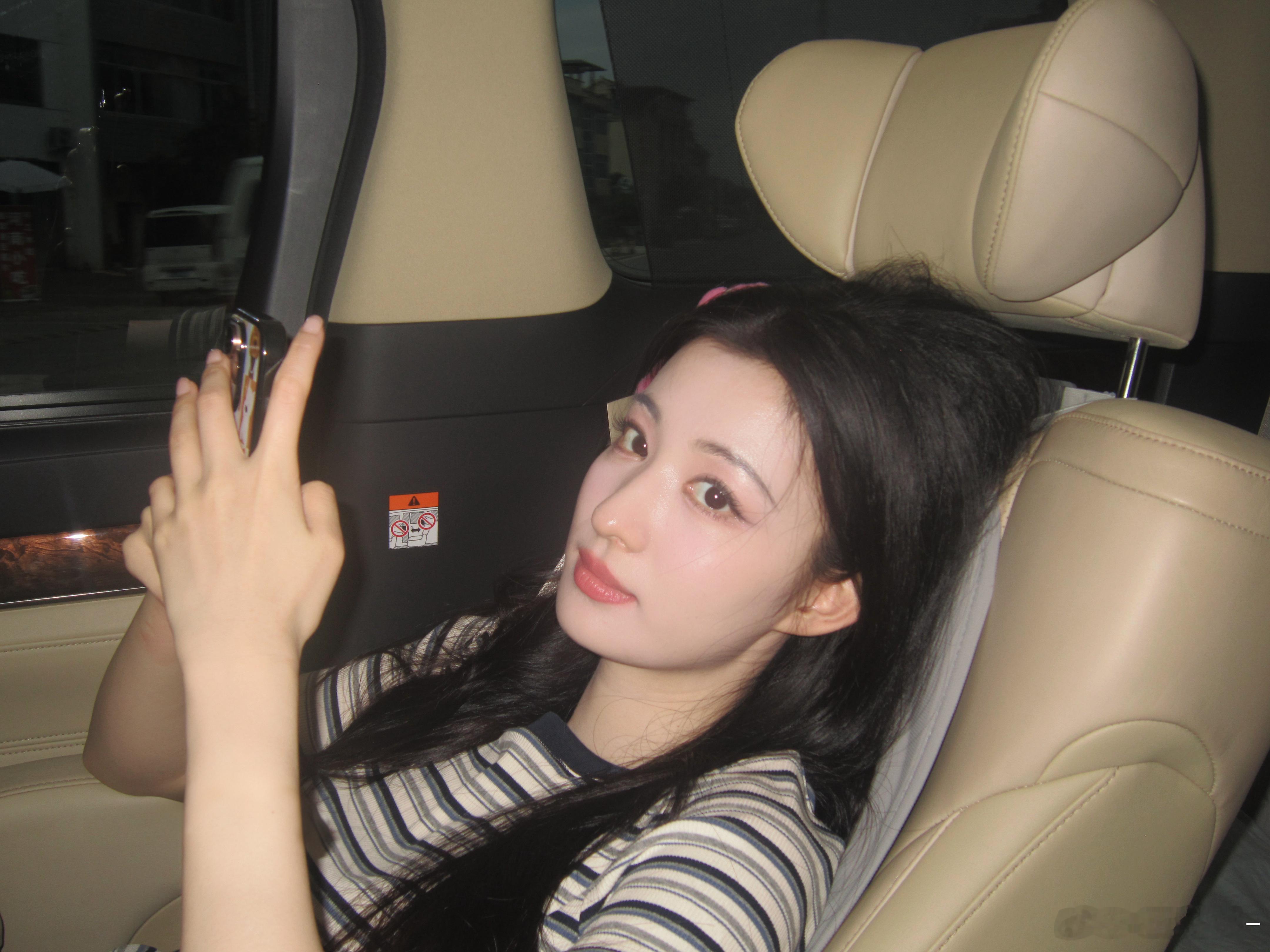 王楚然春晚登场涨粉超65万王楚然在复制粘贴的时代，你是手写的诗