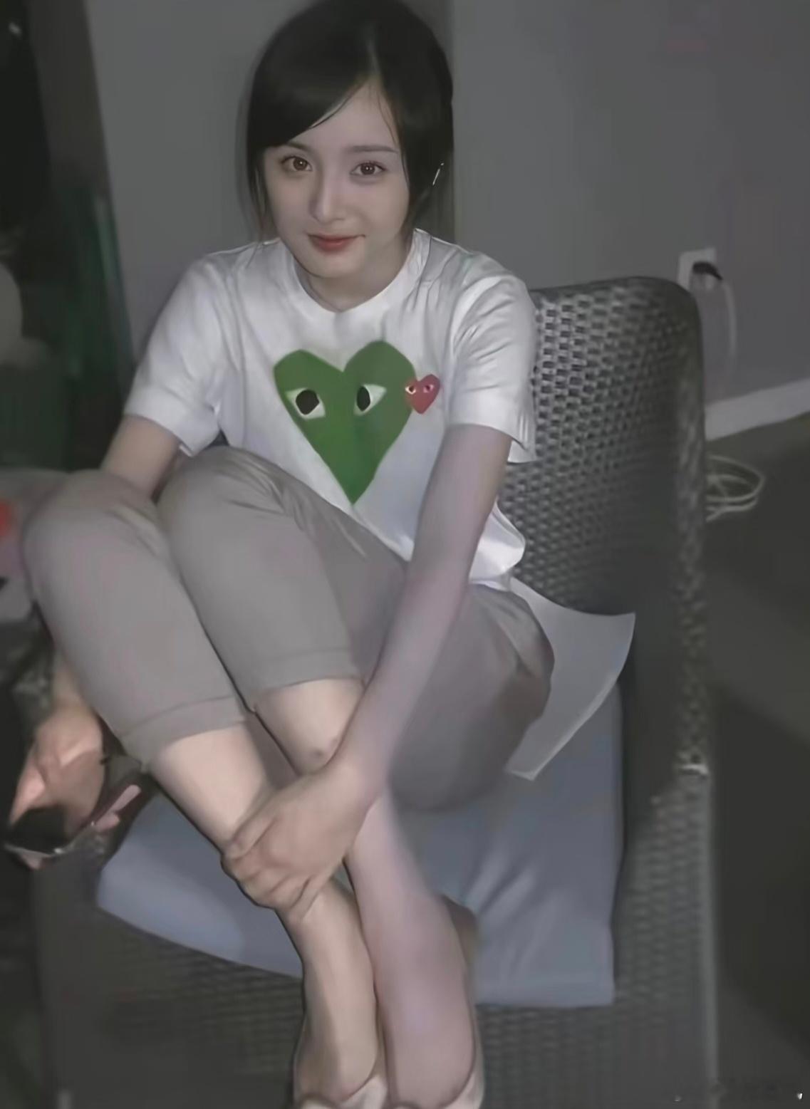 杨幂：刚出道时一颦一笑皆是灵动和曼妙！ ​​​