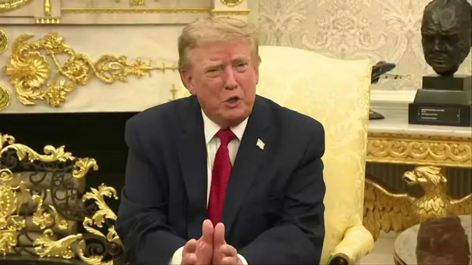 谁的面子也不给，中国坚决不当“冤大头”！
 
特朗普最近老实得很，8月17日他还