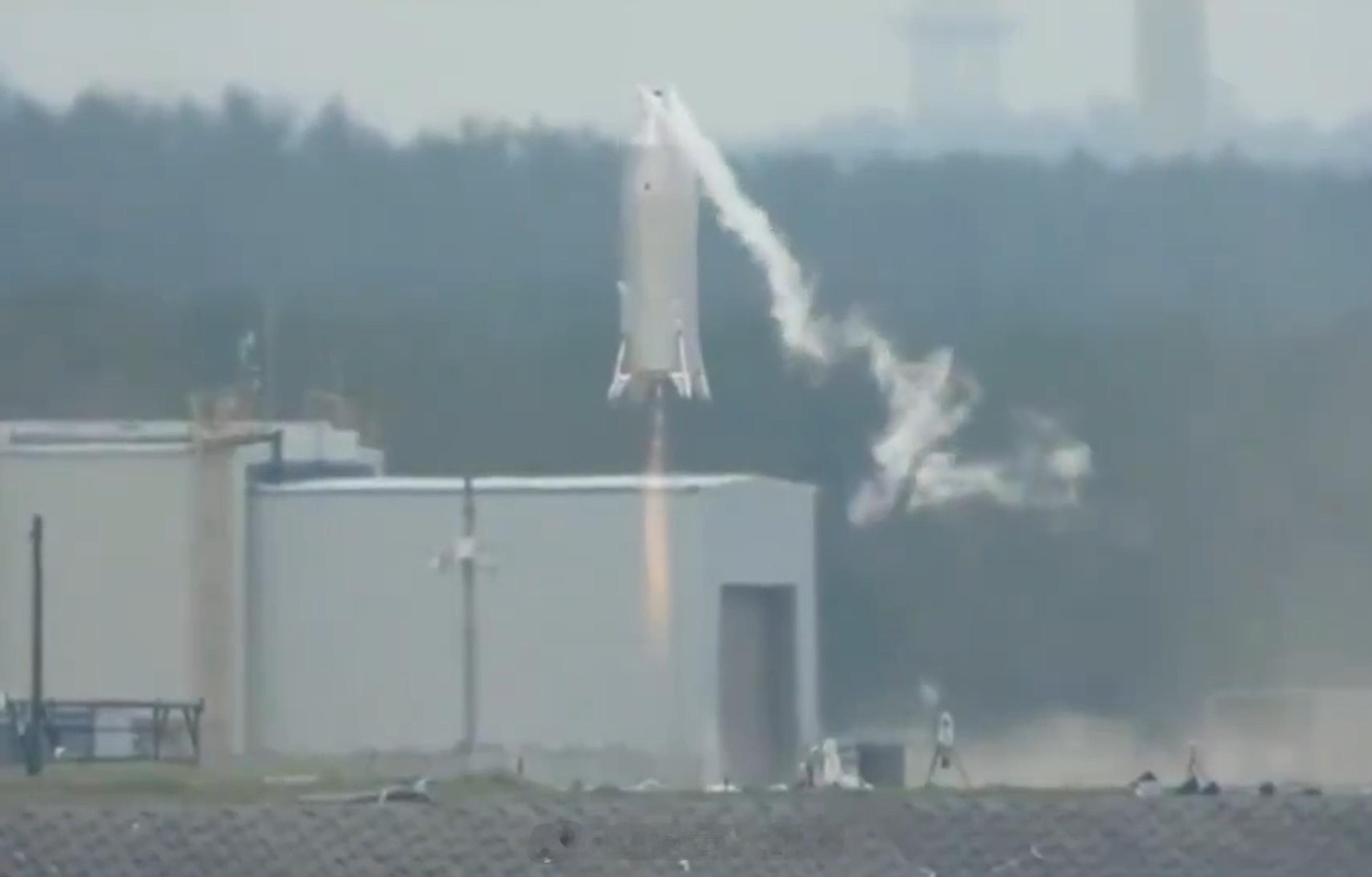 日本宇宙局首次可回收火箭：起飞10米、平移、着陆。赶上了中国up主的水平。 