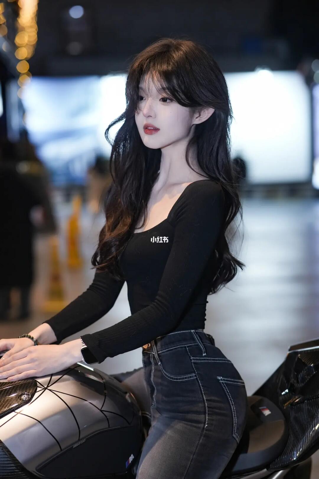 被街拍了！美照背后是i人姐妹的阴暗爬行…