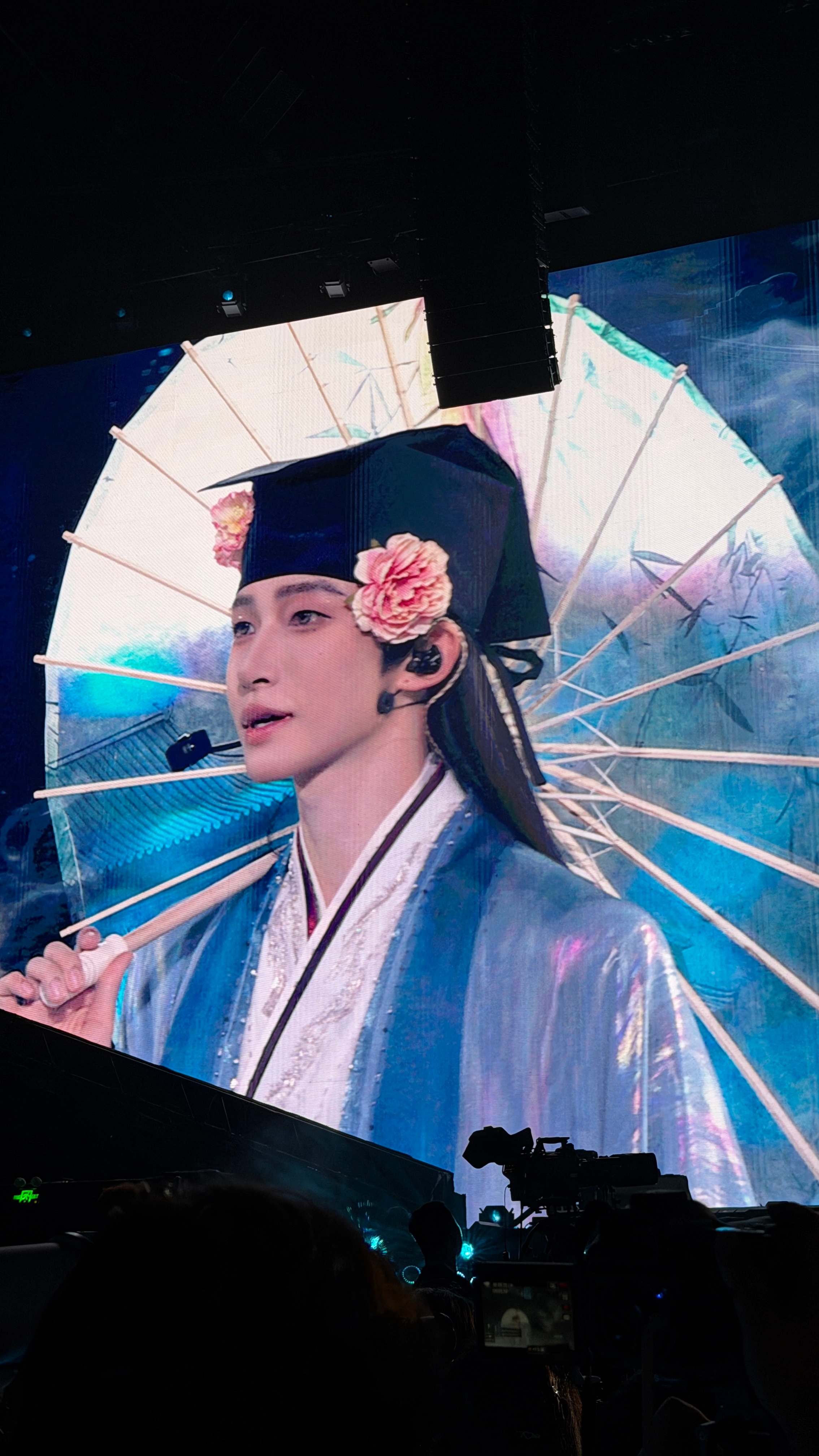 刘宇2026宇宙诗人巡演 💧刘宇北京演唱会 这个书生造型啊啊啊啊啊啊！！！！完