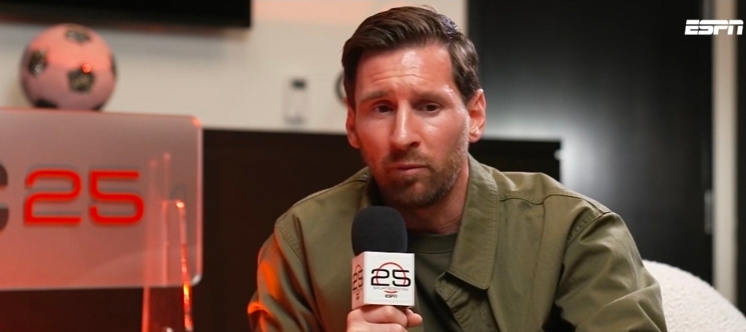 梅西：2012年我进了大概91个球，但我踢球不是为了这个，也从来不在意这些。我不