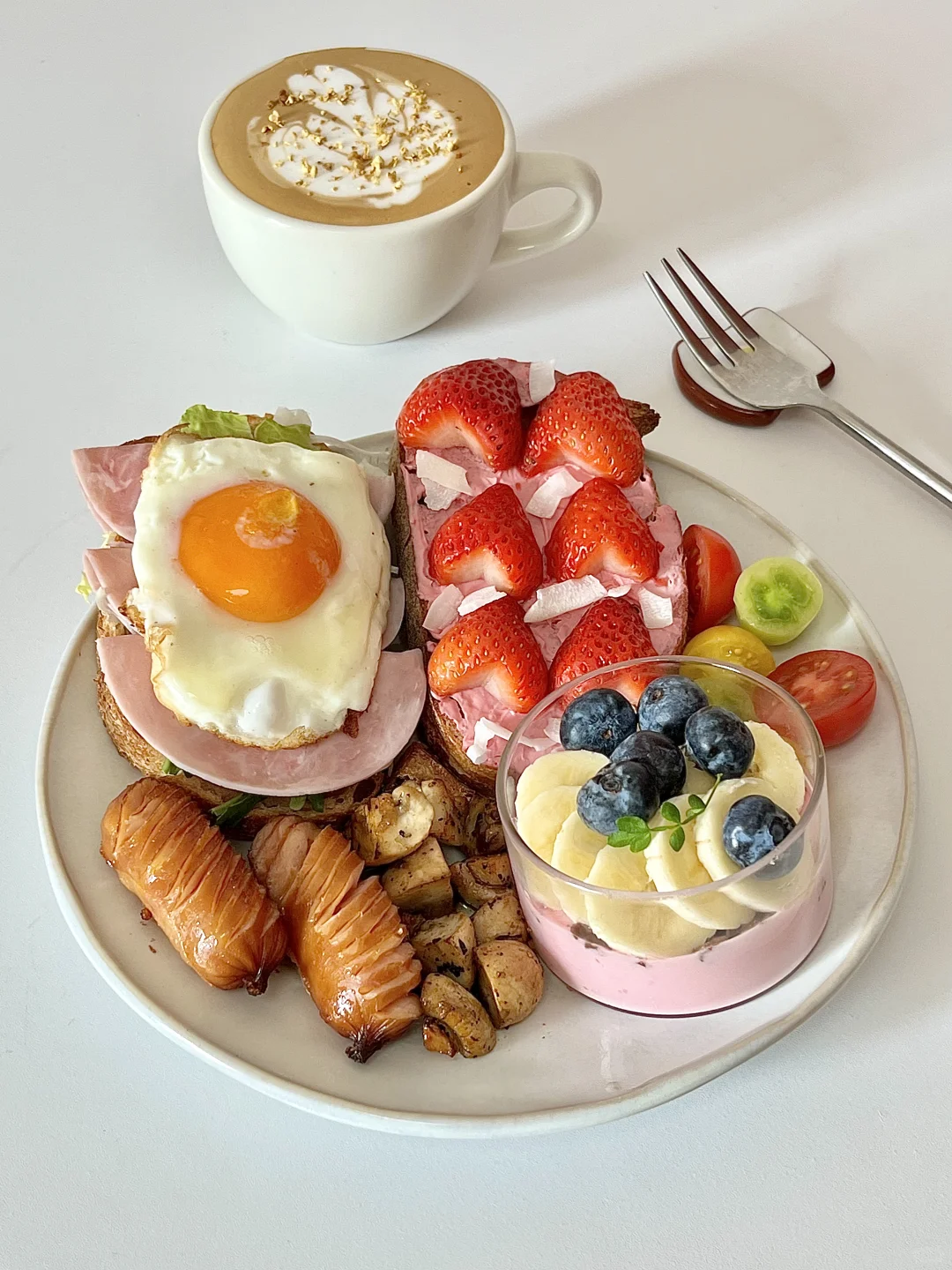 元气早餐|咸甜双拼开放式欧包🍞桂花拿铁☕