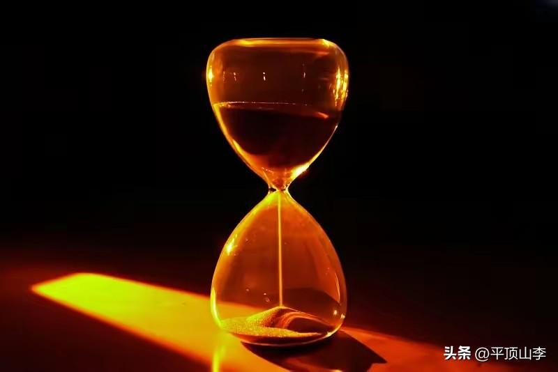 2024年12月19日  星期四  晴

这段时间，总觉得时间像指缝里的沙，攥得