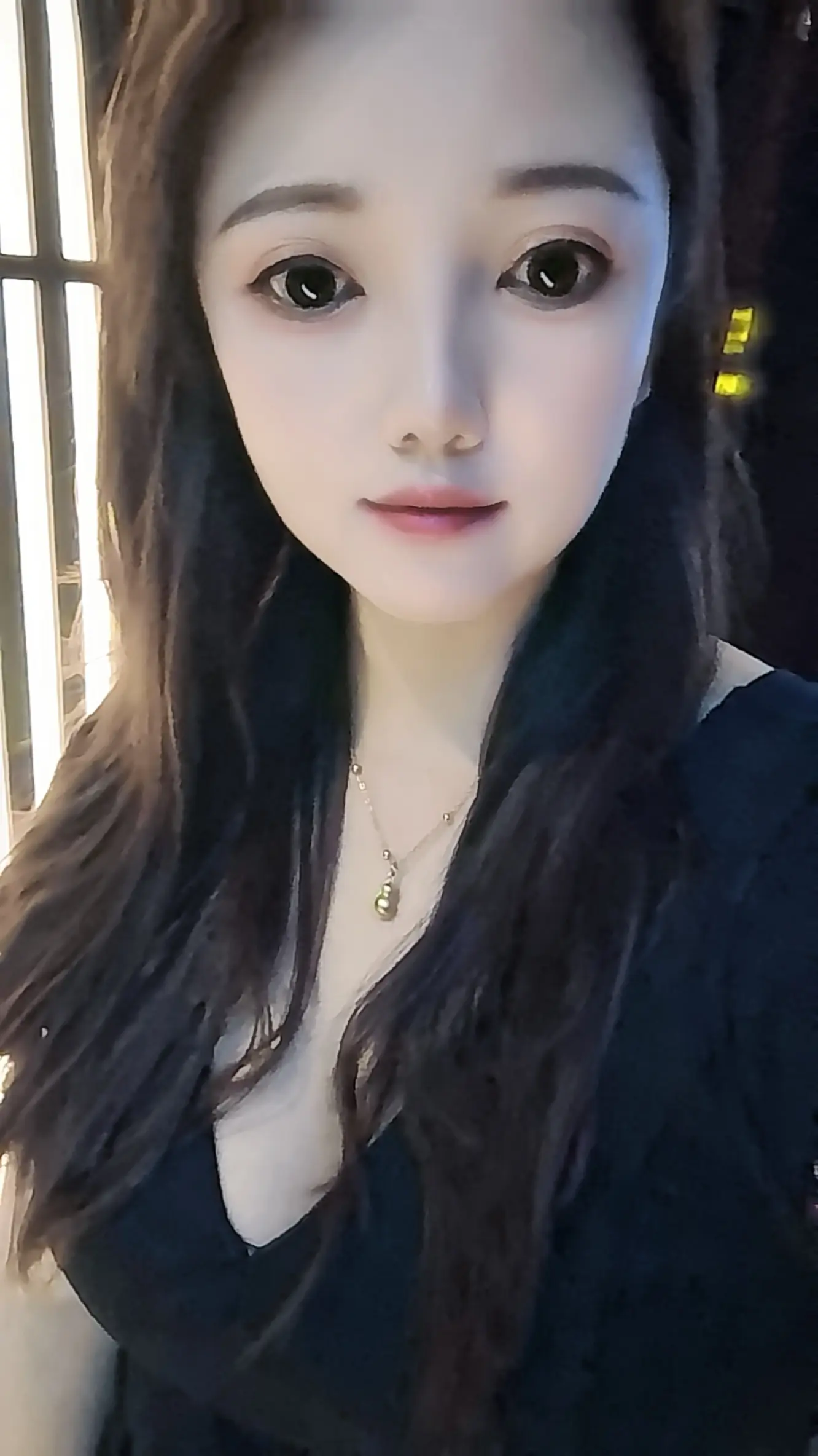 依然又穿上了高跟鞋，平底鞋的安全感不适合我。，凡事先讨好自己 