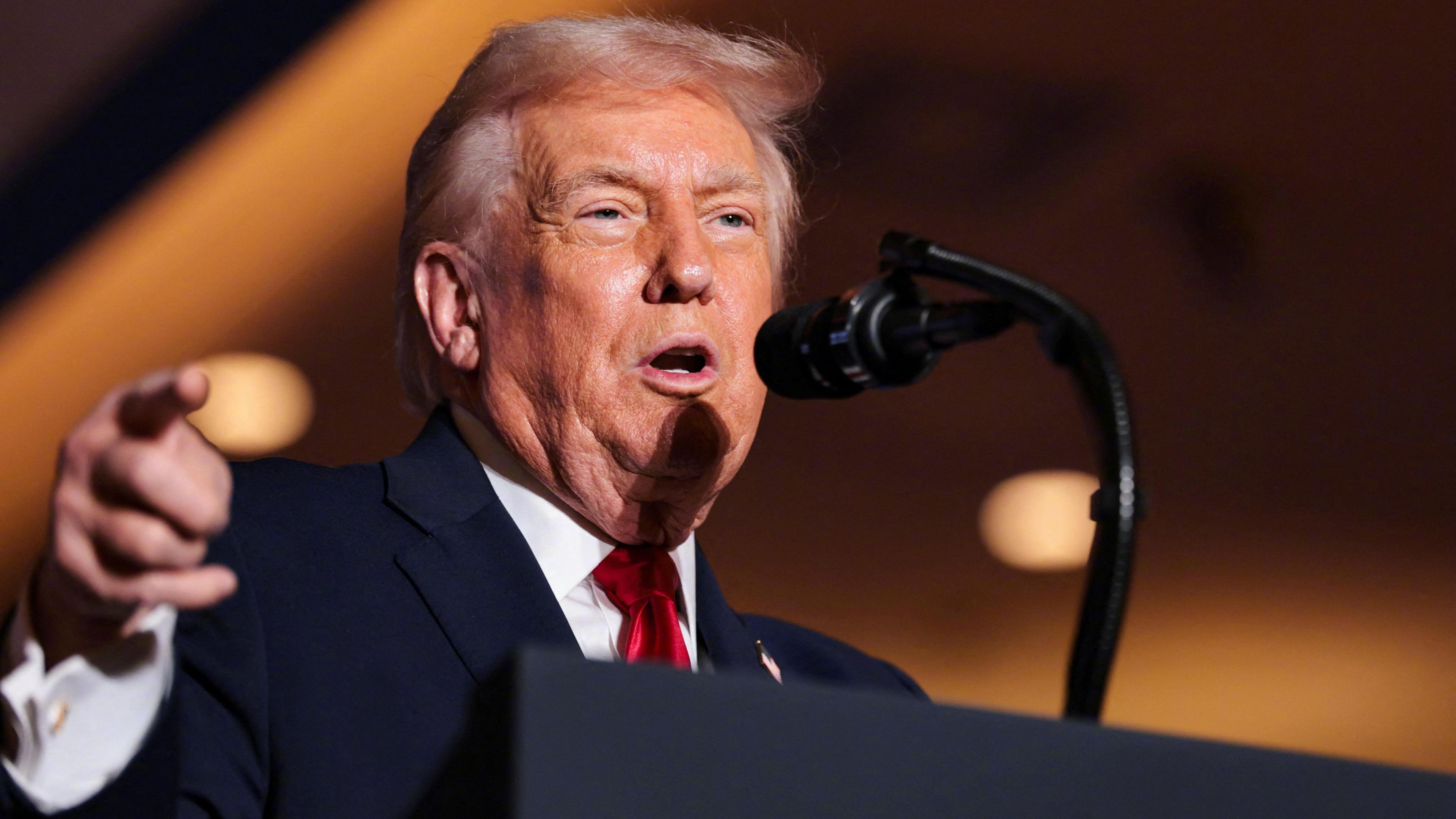 【特朗普承认想赢中期选举很难】美国总统特朗普日前表示，尽管他认为自己执政近一年来