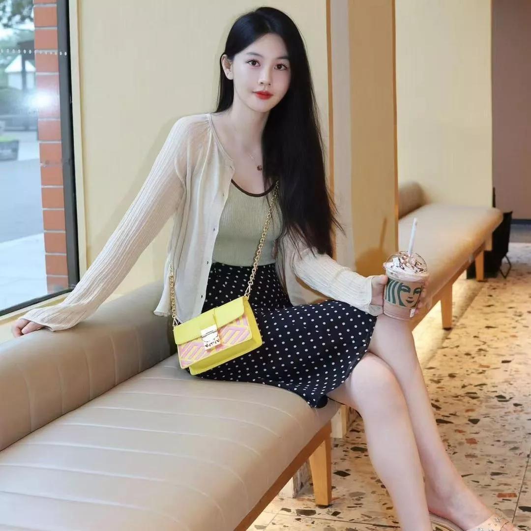 简约风，清爽一夏！简约气质的穿搭 简约迷人穿搭 简约大气穿搭风 随性简约穿搭 简