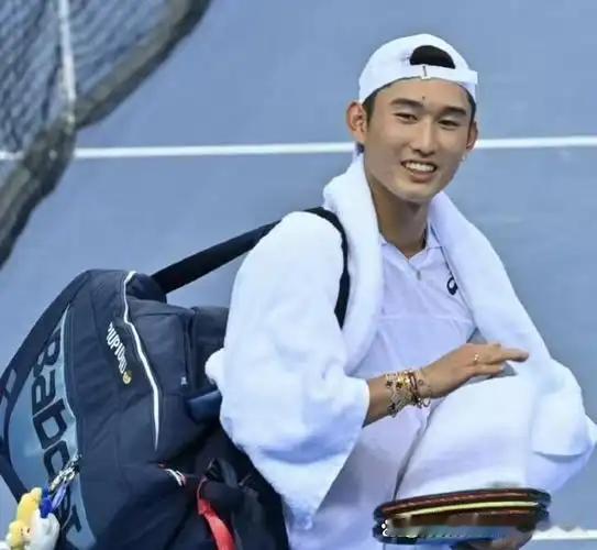 成都ATP250阵容：
蒂兰特🇦🇷、施特鲁夫🇩🇪、汉夫曼🇩🇪、布鲁查