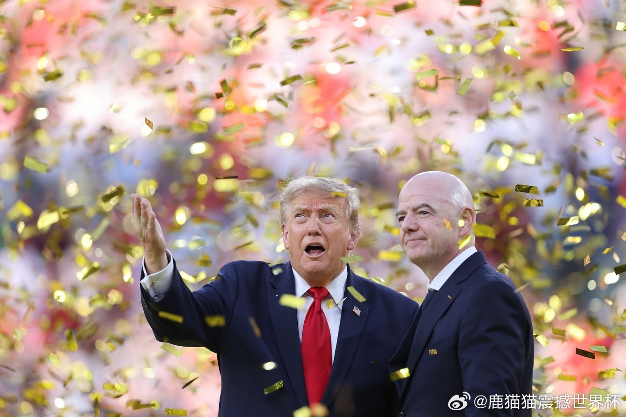 据天空新闻记者哈里斯消息，FIFA可能最早8月14日决定世界杯是否扩军。记者表示
