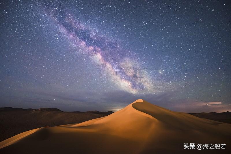 因为人生与社会是一个巨大的迷宫，充满迷惑、充满价值的混乱、找不到人生的出路。所以