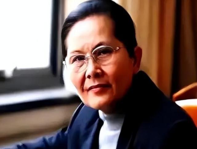 我国顶尖半导体教授李爱珍，申请中科院院士被淘汰，不料2007年，她竟然摇身一变成