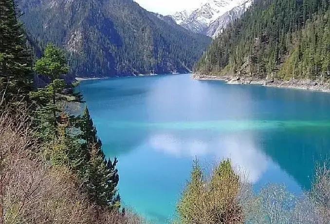 小日真是刚啊，真的开始在琉球岛屿建立新的导弹基地了！而且还有一些消息，周围岛屿也