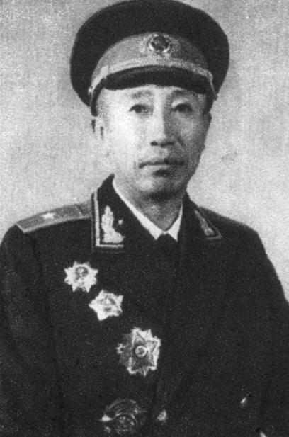 1983年，解方少将不幸患上了食道癌，一位部下的遗孀得知这件事时，坚持要来探望，