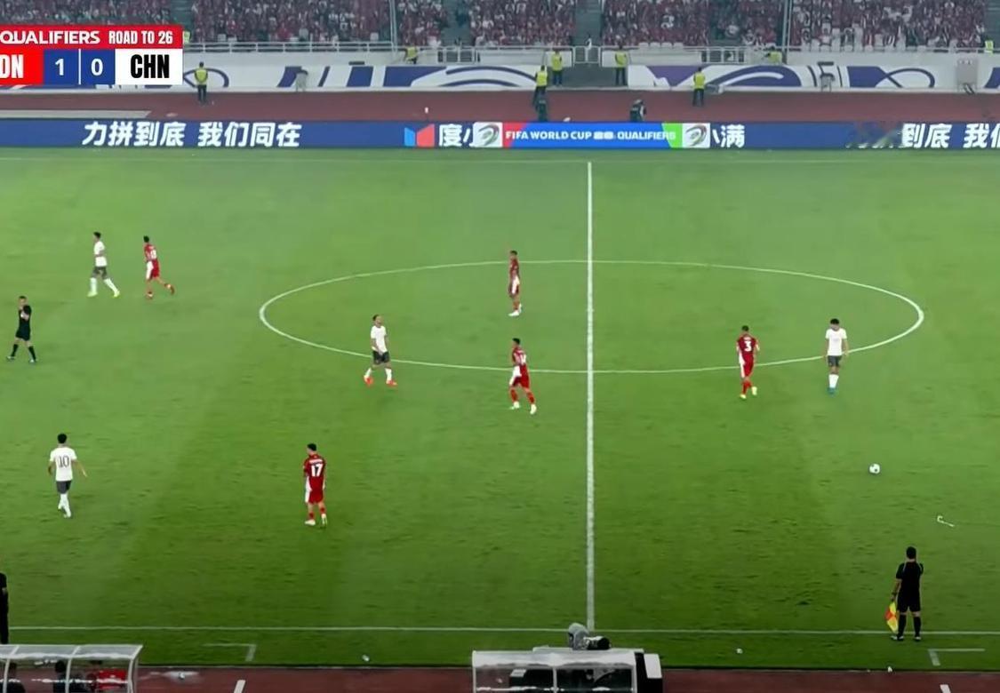 国足出局，一点不意外；国足进去了，那才叫意外。本来，为他写几个字都算我输，所以根