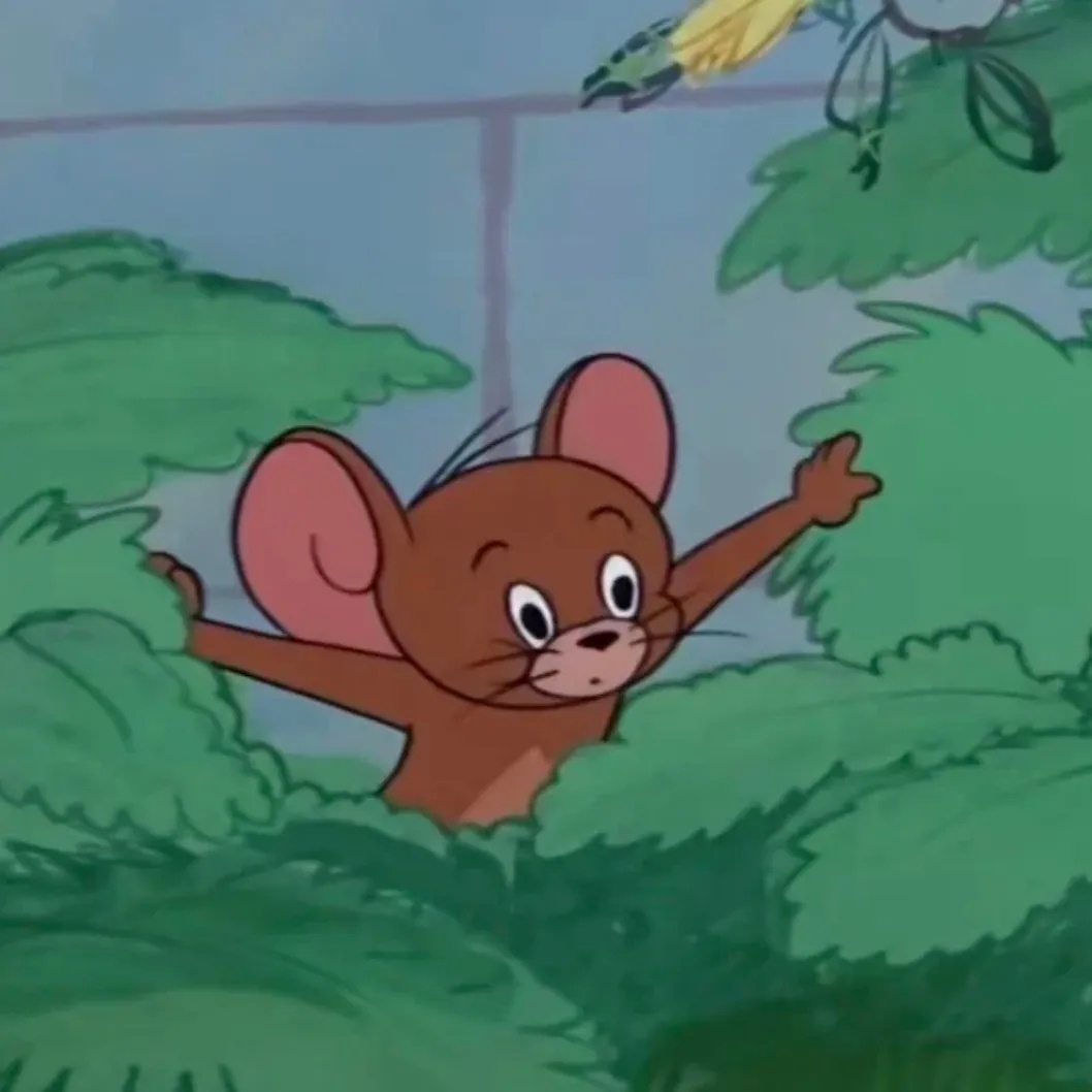 把工作当成闯关游戏，每天跑任务打Boss对话各种NPC，时不时开始副本周本工会活