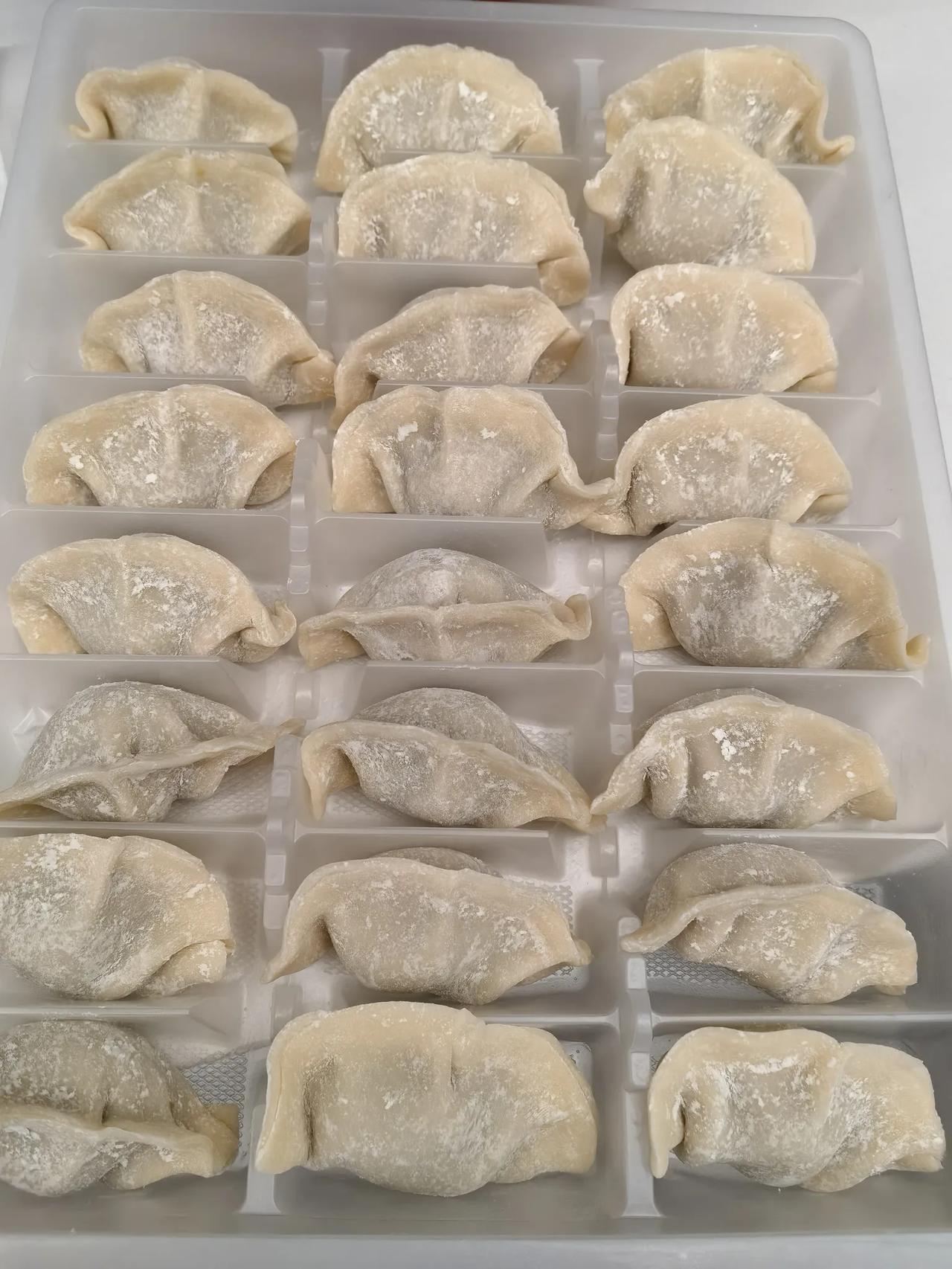 立秋吃点啥？
      今日立秋，夏日已到鼎盛，虽然气温很高，但秋意会一点点升