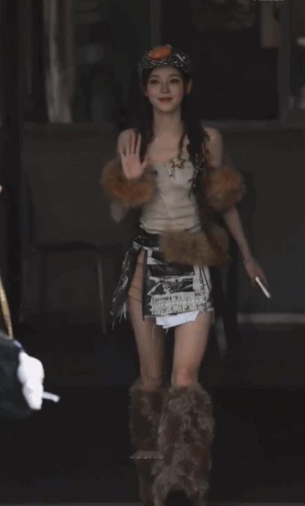 张予曦美则美矣，就是瘦的只有一条了，特别脸上没肉就没有福相