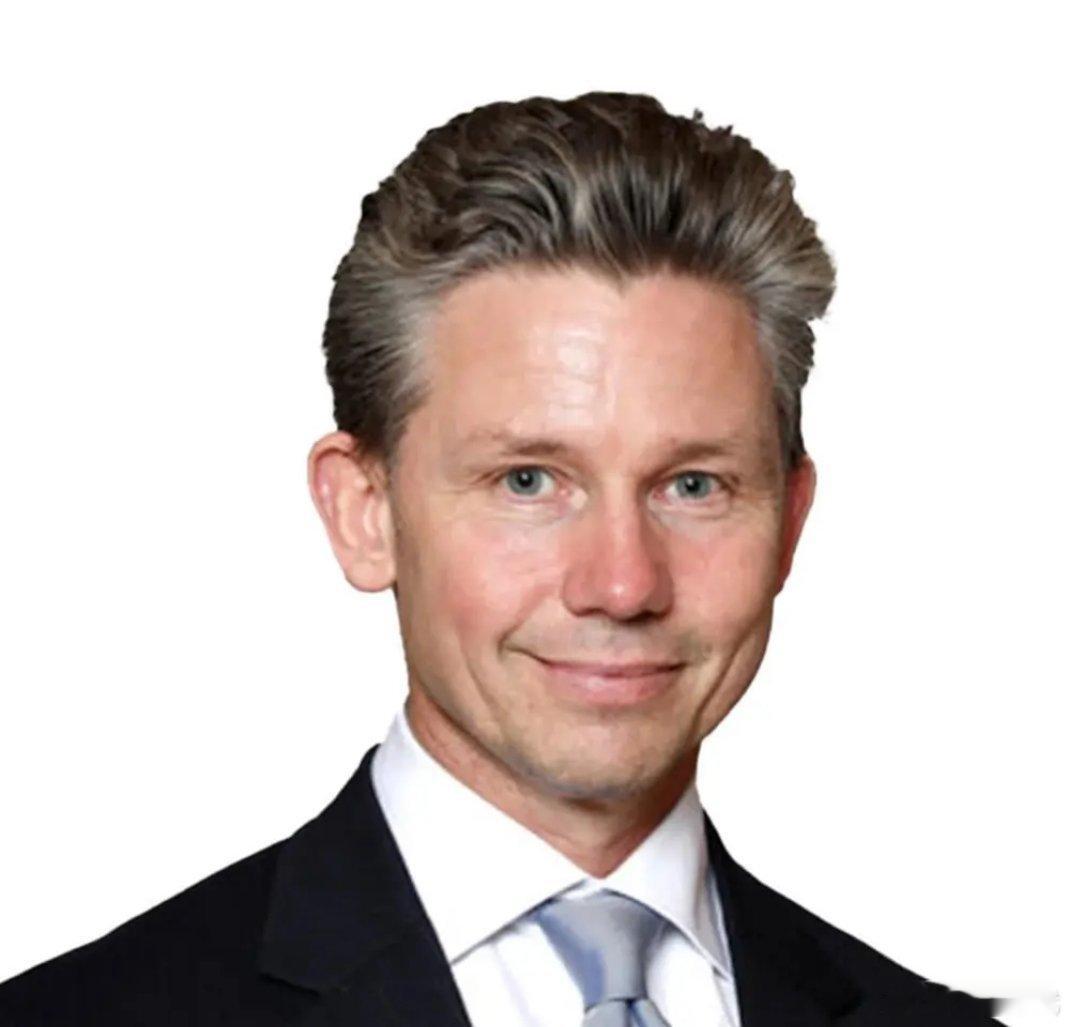 俄乌冲突持续升级，瑞典再度释放强硬信号。瑞典国防部长帕尔·约翰逊在接受《共和国报