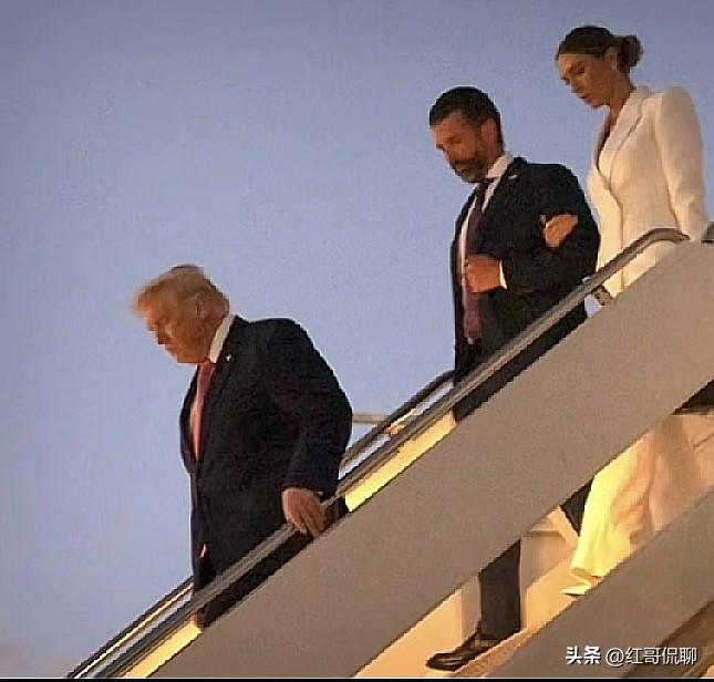 特普几乎每周末回佛罗里达海湖庄园度周末，估计也就在美国只有特朗普有这特殊待遇，别