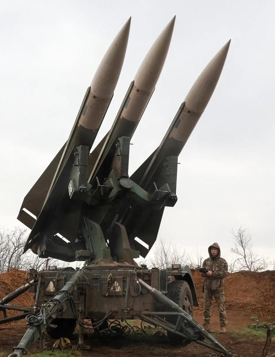 外媒:美军大规模集结中东，美伊要打大仗了

4月24日，中东再次成为全球关注的焦